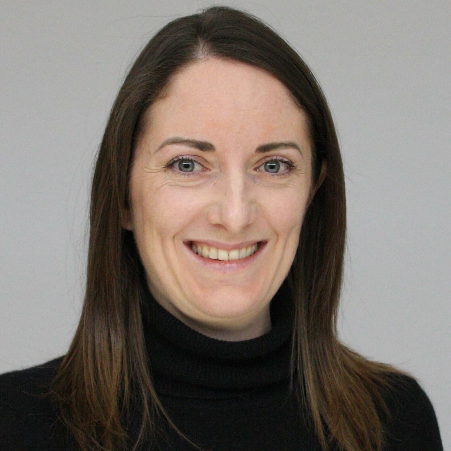 Carmen Kobek zugeschnitten